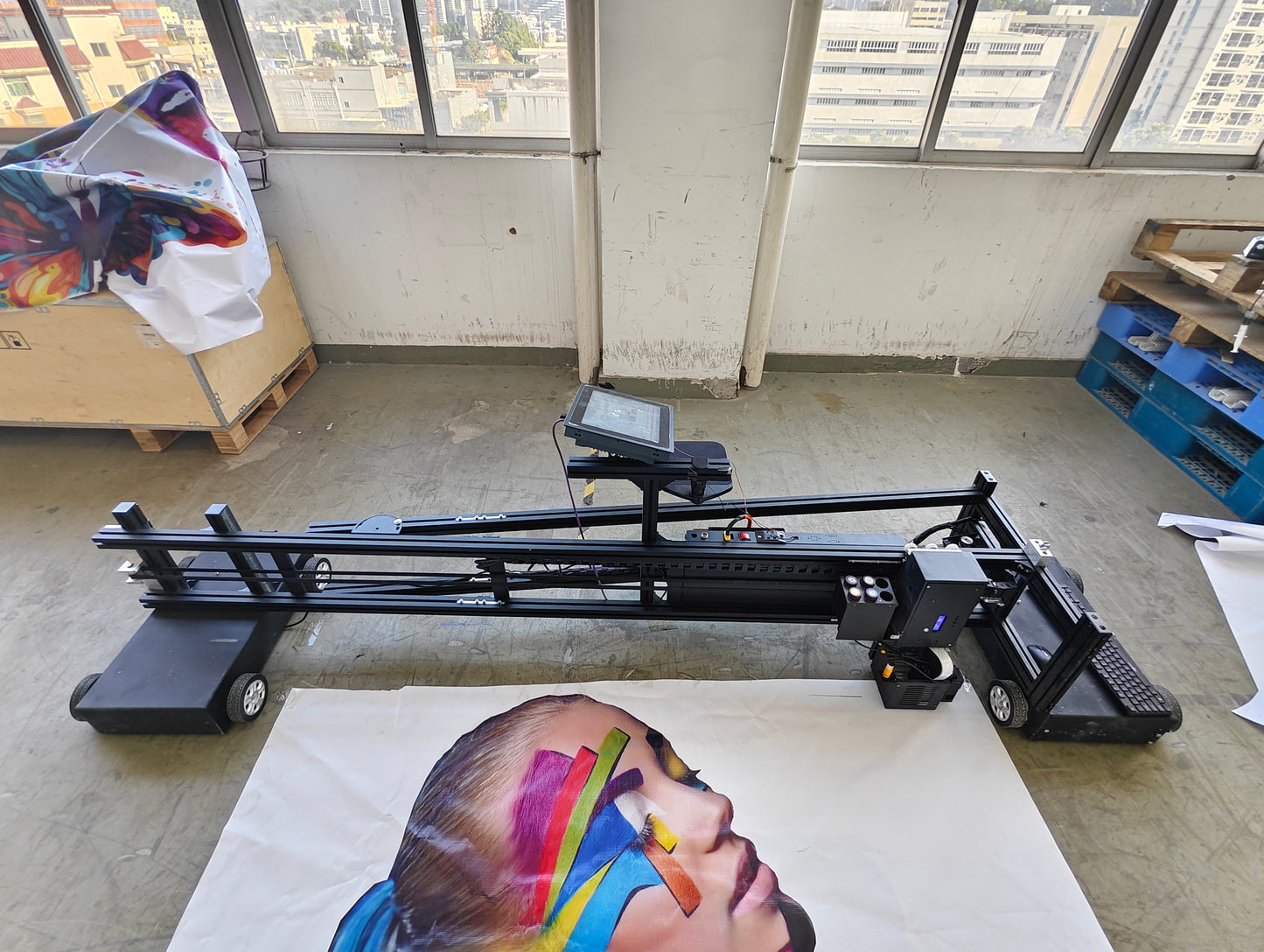 Multi-functional UV wall and floor printer